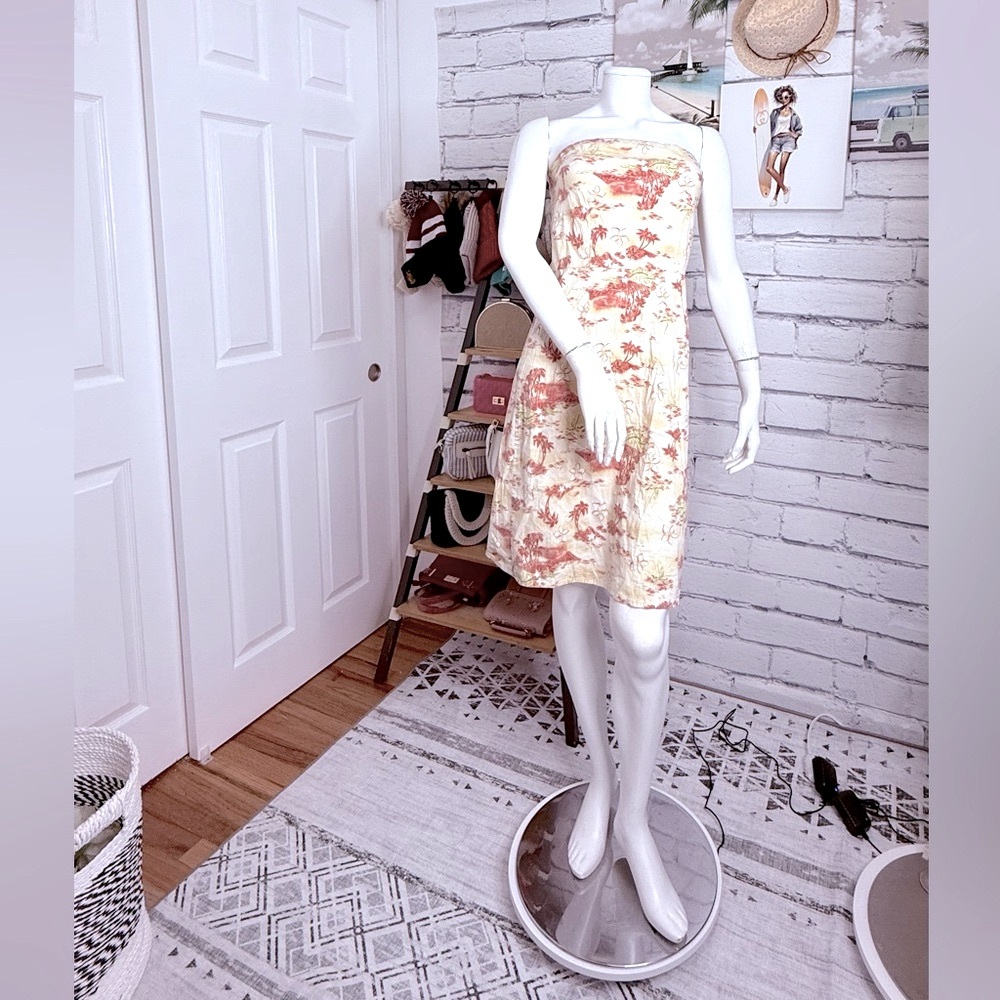 Peep Studio Floral Strapless Dress